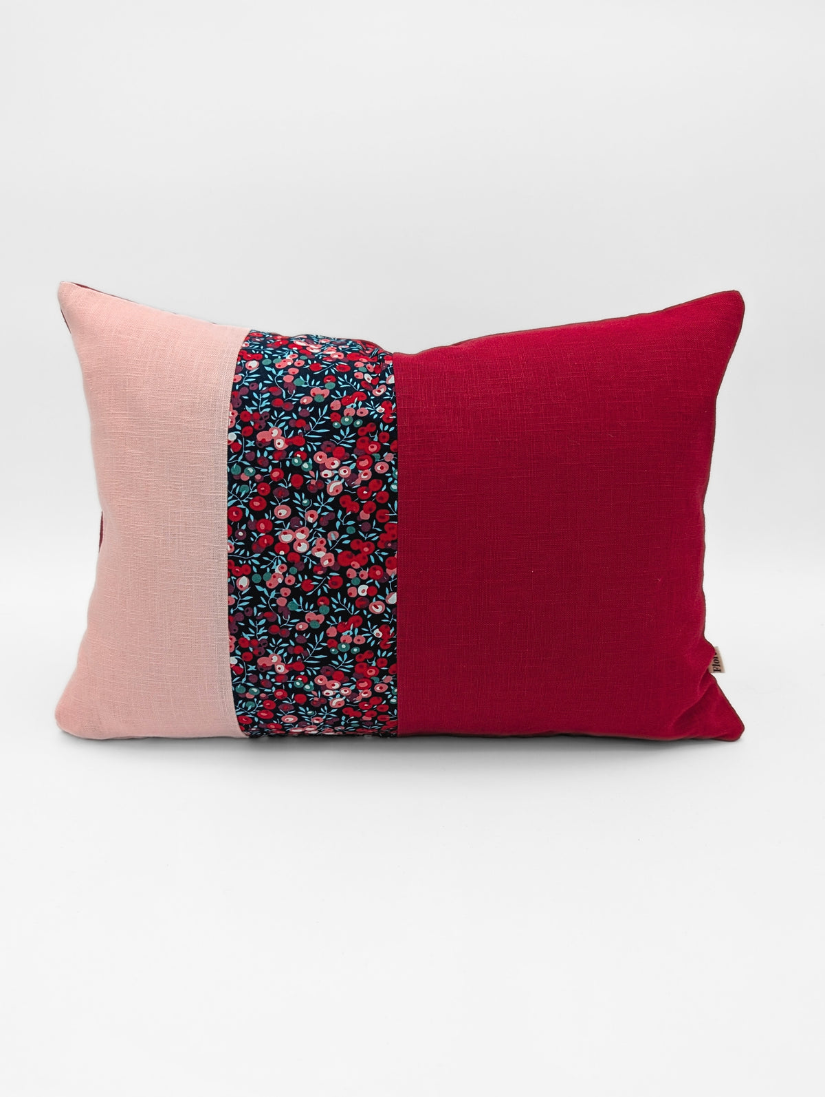Duo de housses de coussin Petites Baies (Rose et Rouge) - 13"x18" * SOLDES 40% (vente finale)