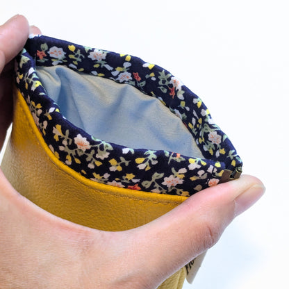 Pochette Flex - Petites fleurs / bleu * Collection Les Rescapés